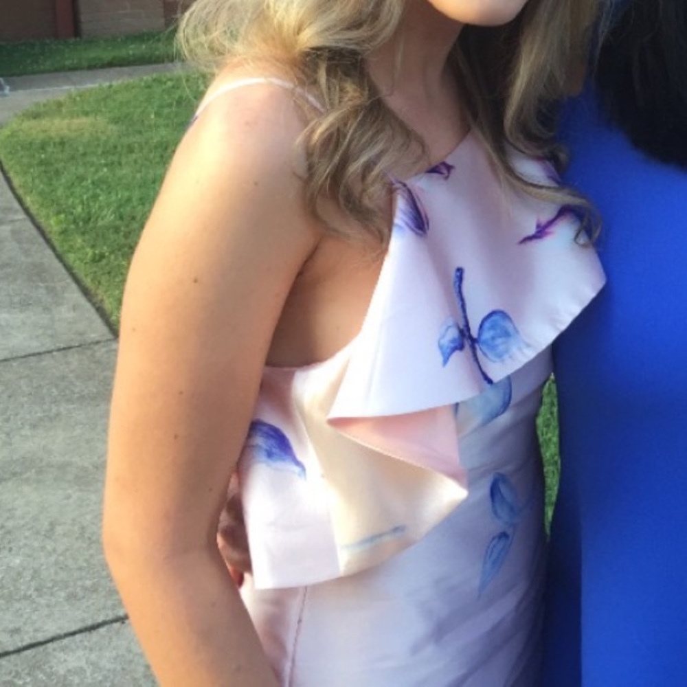ARK & CO DRESS WORN ONCE! - Picture 5 of 7